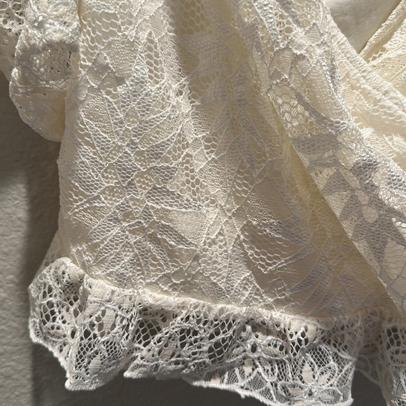 NIGHTCAP BHLDN *Tiki* white lace bridal bachelorette crop top blouse XS S - Picture 5 of 7